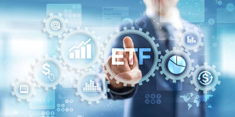 Why Is It Smart to Invest in ETFs?